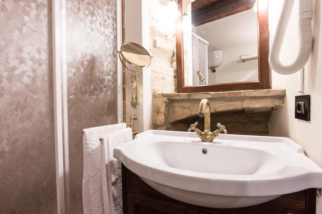 Bed and Breakfast Domus In Castro Montecchio  Pokój zdjęcie